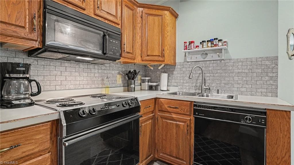 Modular at 113 Lake View Drive, New London NC 28127, New London, photo 16 of 50