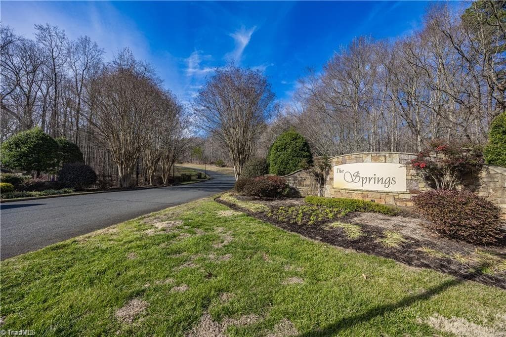 2066 Sierra Trace Road, Denton NC 27239