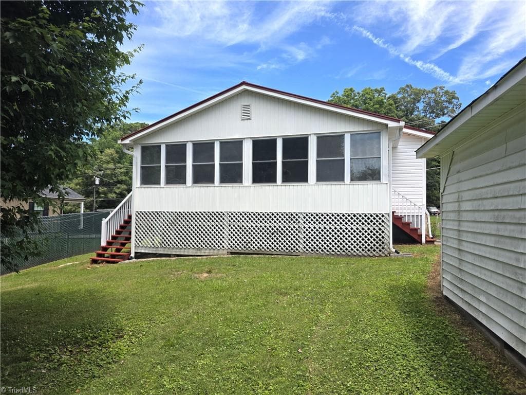 Stick/Site Built at 350 Linville Road, Mount Airy NC 27030, photo 5 of 22