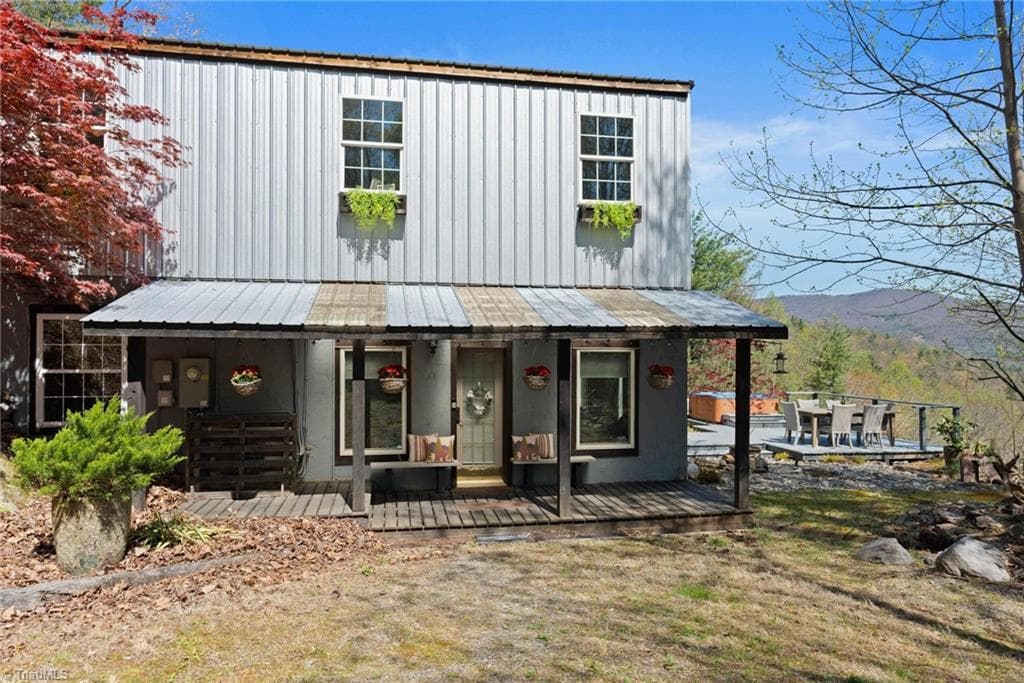 Stick/Site Built at 3086 Summit Road, Purlear NC 28665, Purlear, photo 4 of 35
