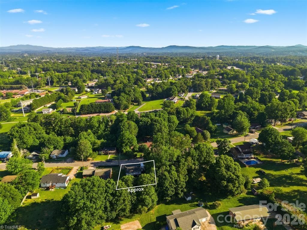 Stick/Site Built at 32 W Highland Avenue, Granite Falls NC 28630, photo 35 of 40