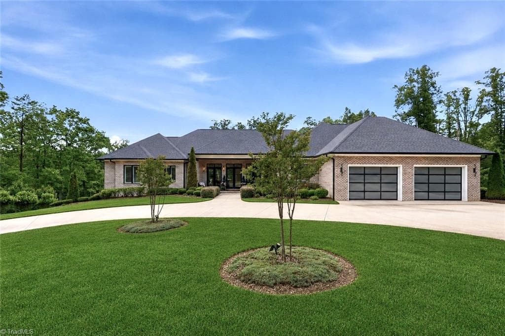 109 Wyncrest Terrace, Mount Airy NC 27030