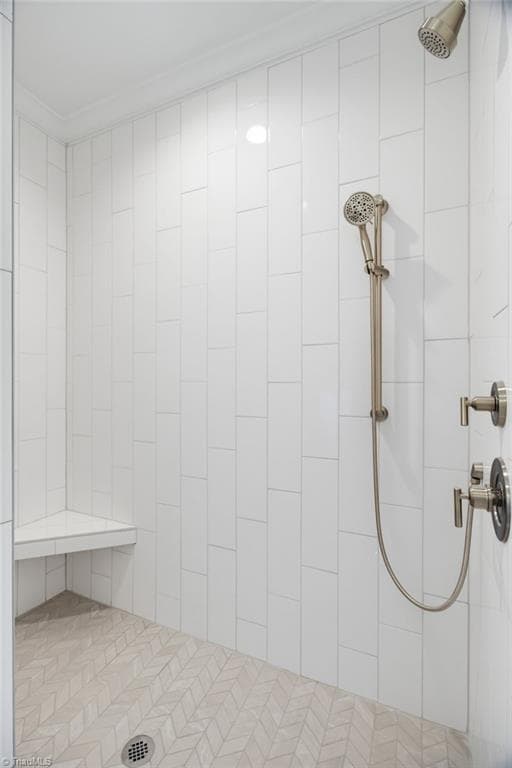 Oversized primary shower with showerhead and separate wand - 4035 Estate Drive, Lewisville NC 27023, Lewisville