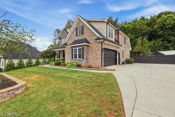 Stick/Site Built at 179 Pipers Ridge West, Winston-Salem NC 27127, photo 2 of 41