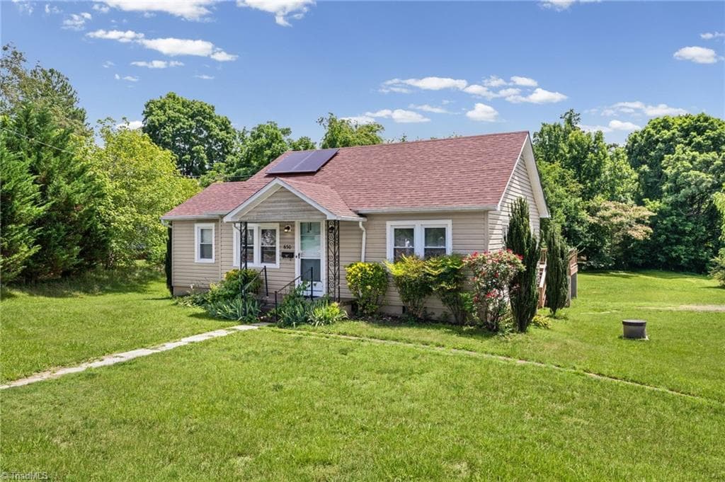 630 Pleasant Hill Drive, Elkin NC 28621