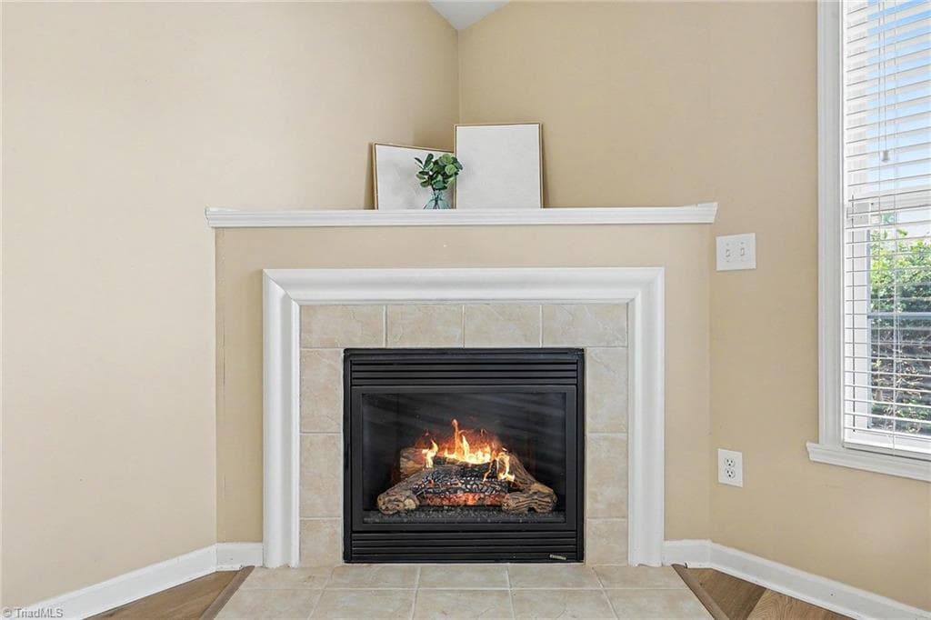 Stick/Site Built at 5609 Roundup Circle, Greensboro NC 27405, photo 5 of 26
