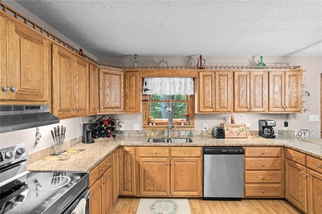 Stick/Site Built at 143 Mohegan Trail, Mocksville NC 27028, Mocksville, photo 24 of 48