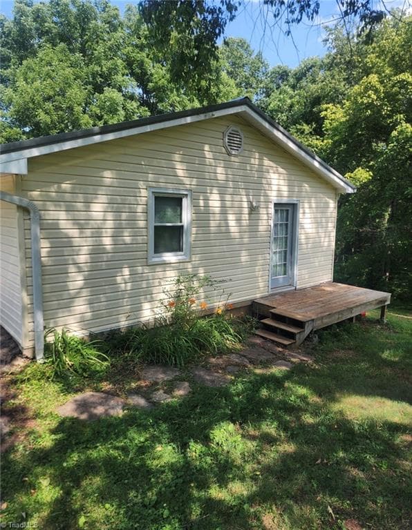 Stick/Site Built at 386 Otis Brown Drive, North Wilkesboro NC 28659, North Wilkesboro, photo 3 of 16