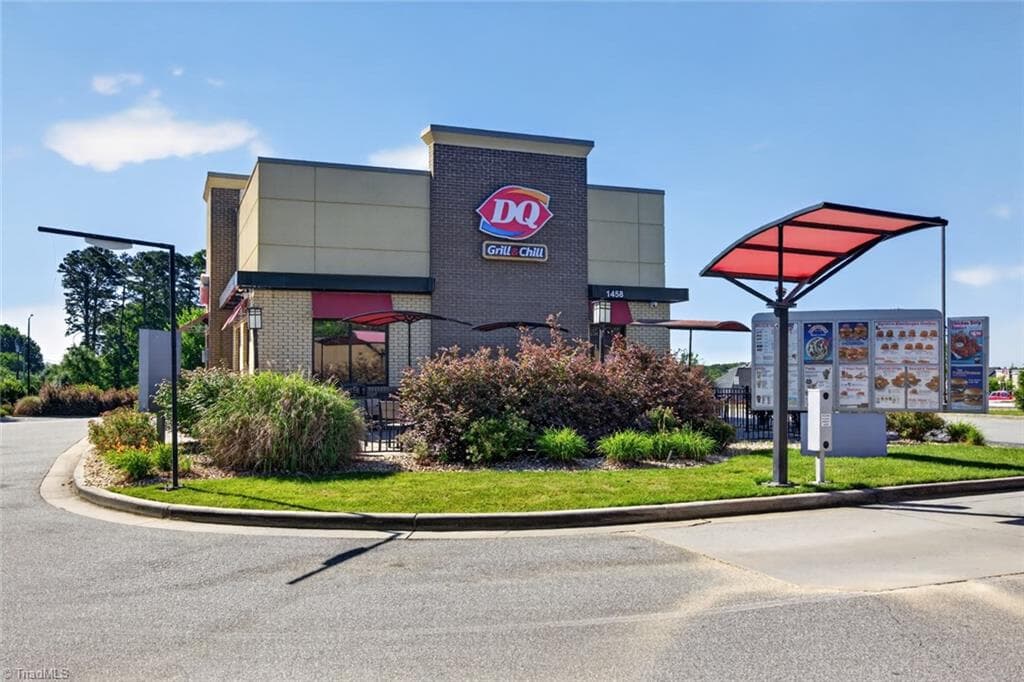1458 Union Cross Road, Kernersville NC 27284