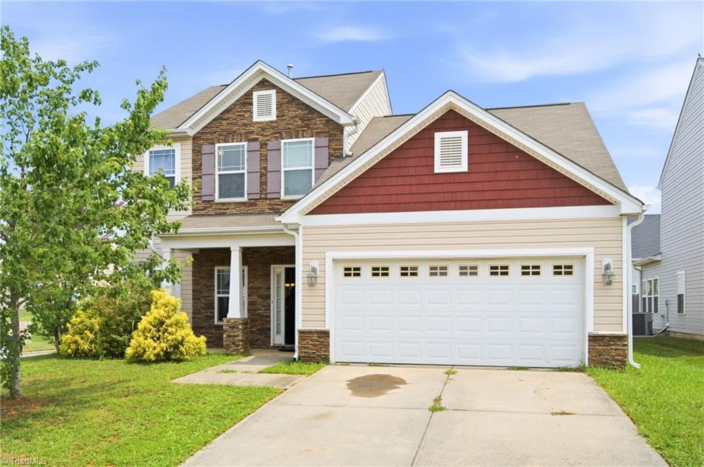 Stick/Site Built at 753 Breeders Cup Drive, Whitsett NC 27377, photo 3 of 32