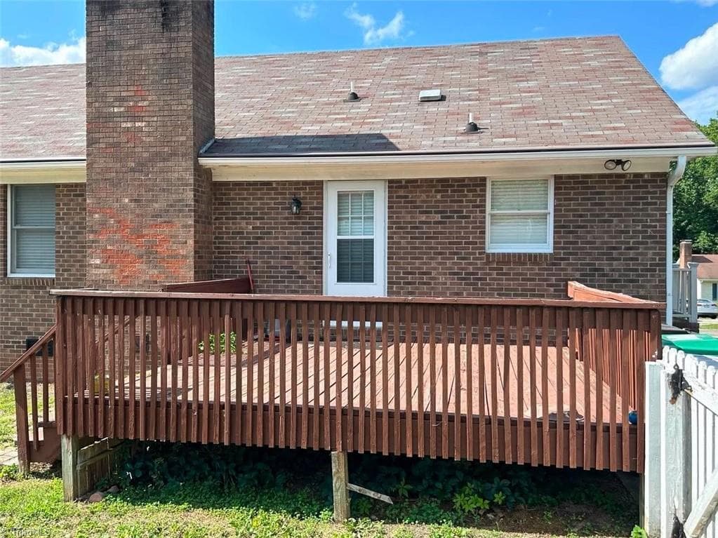 Stick/Site Built at 2308 Leeds Avenue, High Point NC 27265, photo 24 of 45