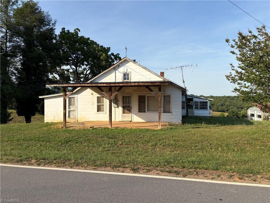 Unimproved Land at 1779 Round Hill Church Road, Traphill NC 28685, photo 45 of 49