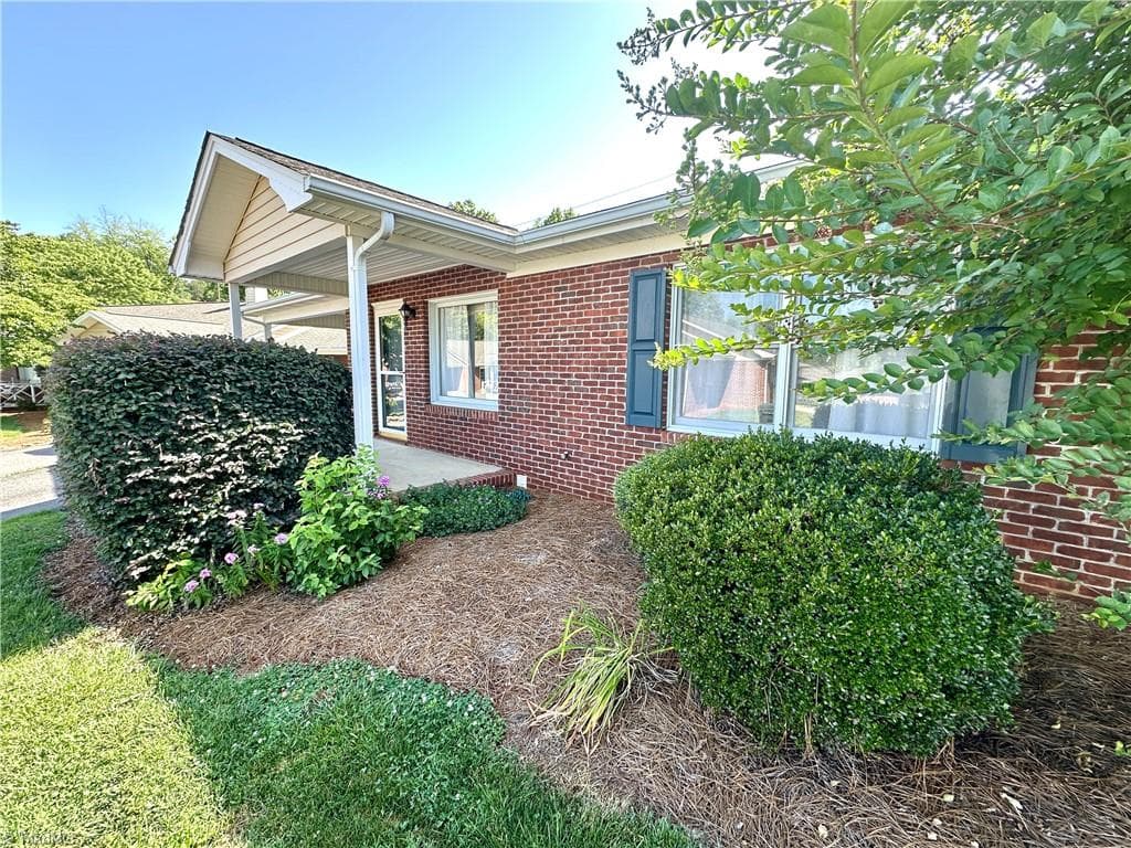 2023 N Main Street # B, Mount Airy NC 27030