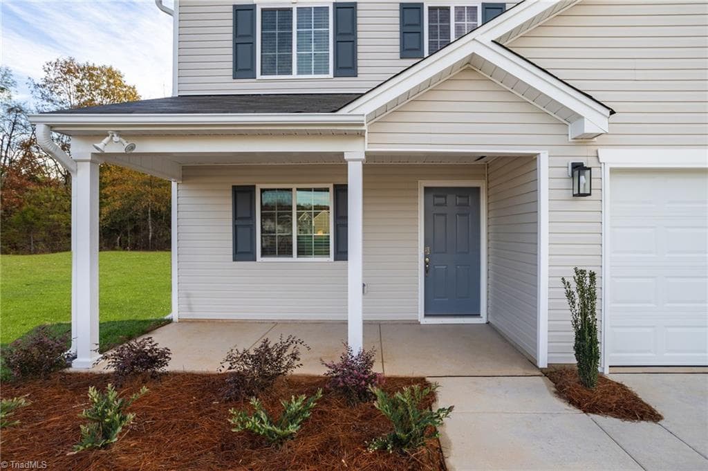 Stick/Site Built at 725 Torbay Drive, McLeansville NC 27301, McLeansville, photo 3 of 25