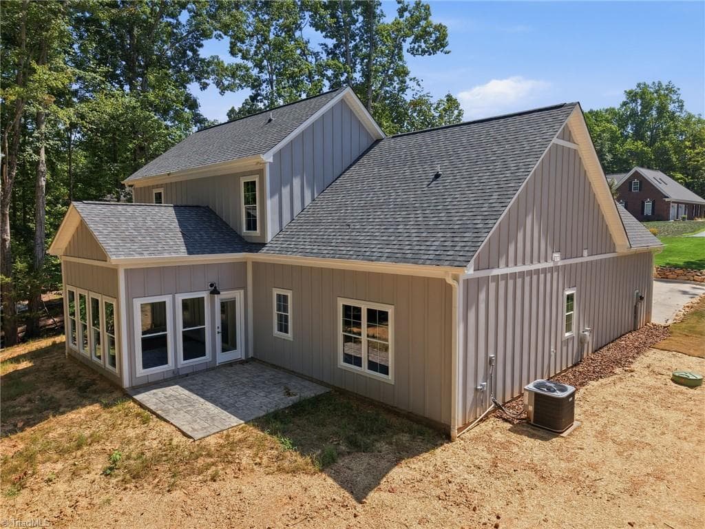 Heated and Cooled Sunroom - 2646 Johns Ridge Drive, Asheboro NC 27205, Asheboro