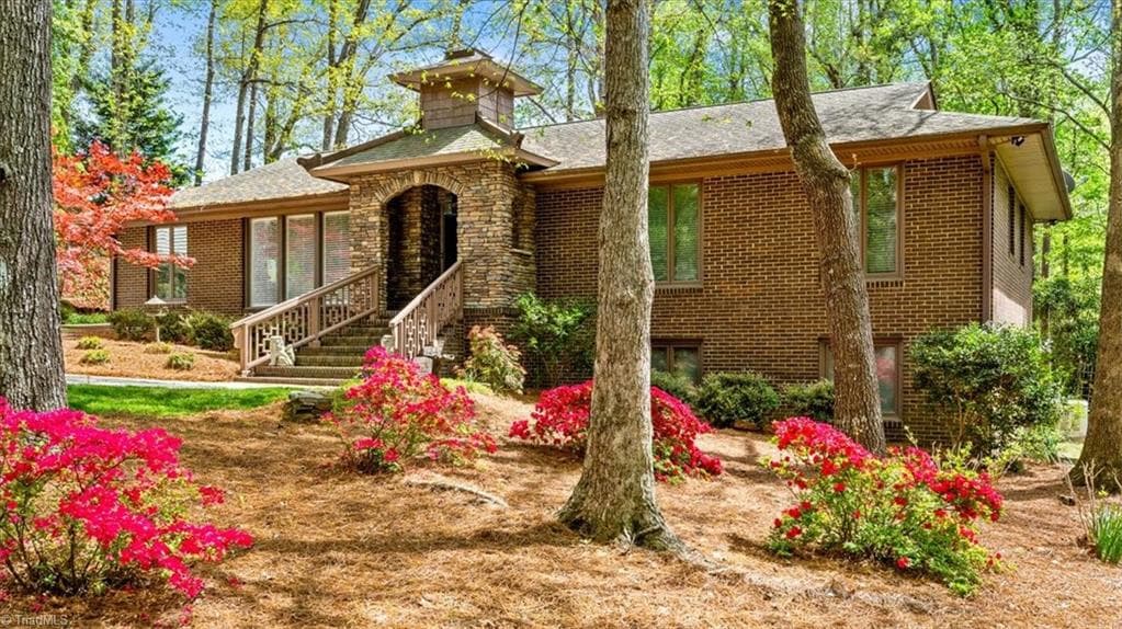 Stick/Site Built at 4721 Ramblewood Drive, Greensboro NC 27406, photo 2 of 44