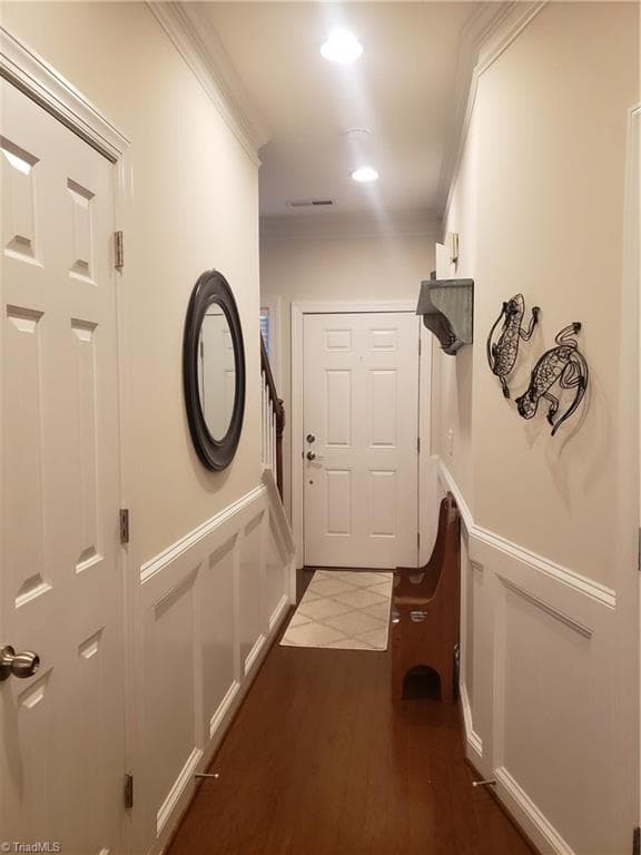 Stick/Site Built at 726 Sterling Brooke Court, Winston-Salem NC 27103, Winston-Salem, photo 2 of 30