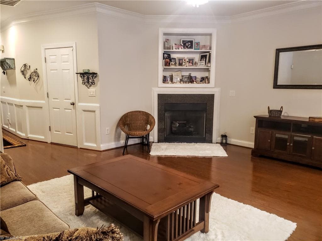 Stick/Site Built at 726 Sterling Brooke Court, Winston-Salem NC 27103, Winston-Salem, photo 6 of 30