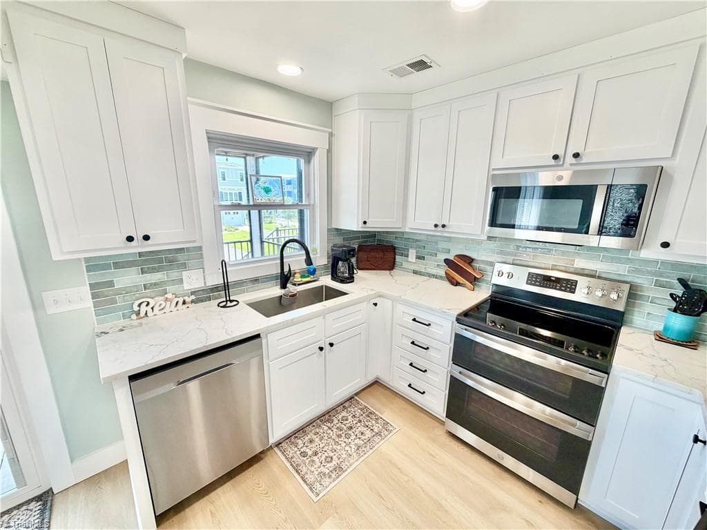 Stick/Site Built at 1407 Inlet Street, Sunset Beach NC 28468, Sunset Beach, photo 12 of 42
