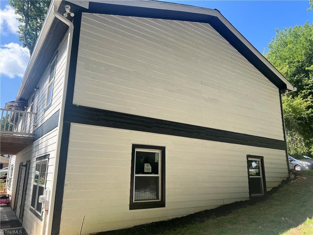 Stick/Site Built at 624 Wildwood Drive, North Wilkesboro NC 28659, North Wilkesboro, photo 20 of 48
