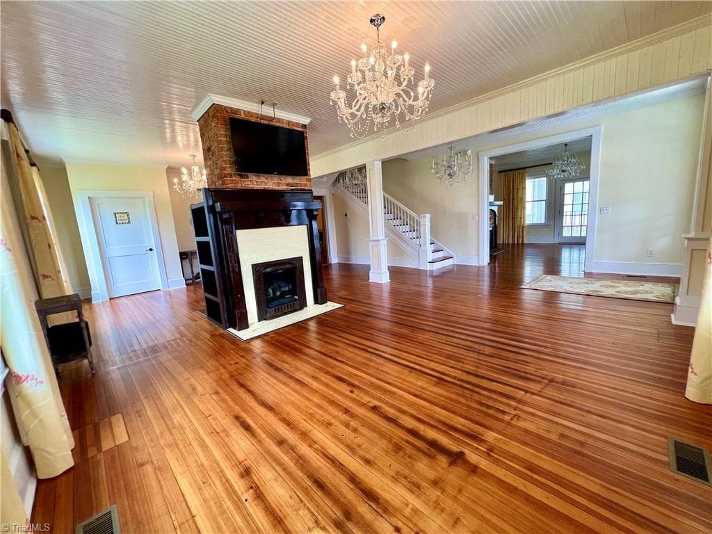 Office at 207 W Main Street # B, Pilot Mountain NC 27041, Pilot Mountain, photo 23 of 44