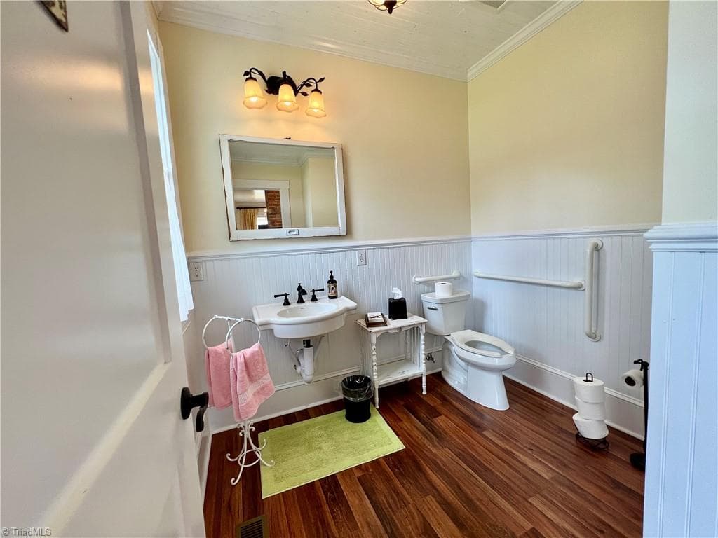 Office at 207 W Main Street # B, Pilot Mountain NC 27041, Pilot Mountain, photo 19 of 44