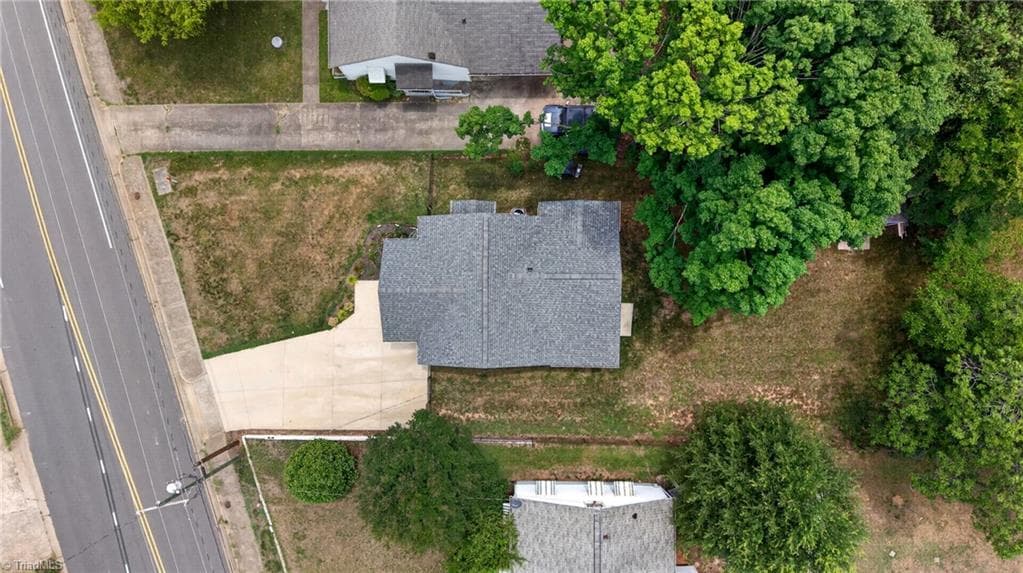 Stick/Site Built at 3720 Carver School Road, Winston-Salem NC 27105, Winston-Salem, photo 27 of 35