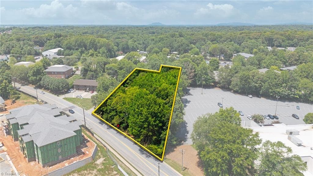 4105 Old Vineyard Road, Winston-Salem NC 27104