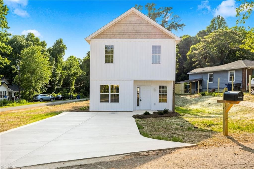 Stick/Site Built at 4606 Erin Street, Winston-Salem NC 27105, Winston-Salem, photo 2 of 47