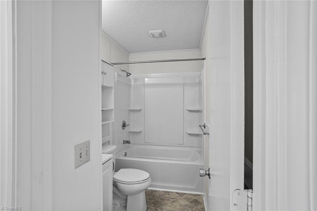 Stick/Site Built at 131 Lindbergh Street, Winston-Salem NC 27104, Winston-Salem, photo 7 of 36