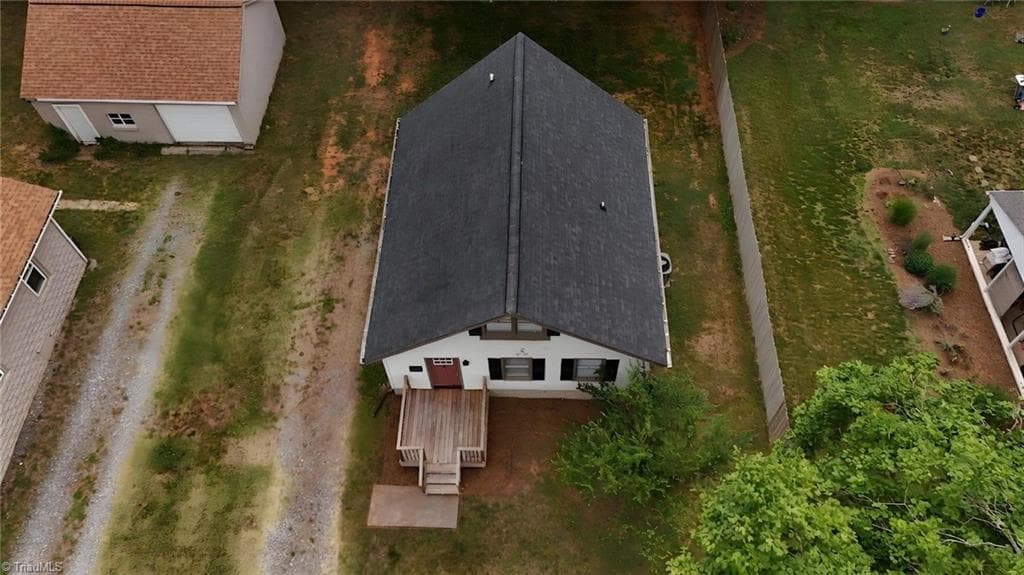 Stick/Site Built at 131 Lindbergh Street, Winston-Salem NC 27104, Winston-Salem, photo 30 of 36