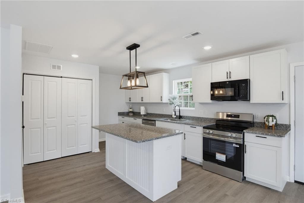 Stick/Site Built at 2258 Lula Street, Winston-Salem NC 27101, Winston-Salem, photo 10 of 28