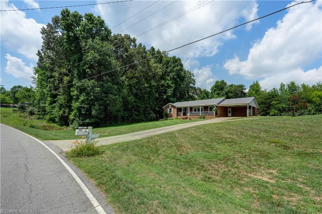 Stick/Site Built at 159 Laurell Drive, Eden NC 27288, photo 6 of 29