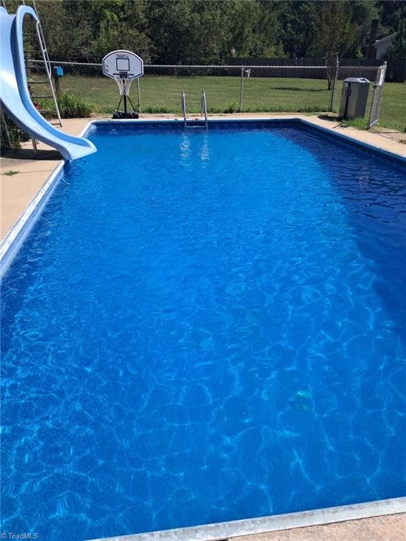 Stick/Site Built at 159 Laurell Drive, Eden NC 27288, photo 5 of 29