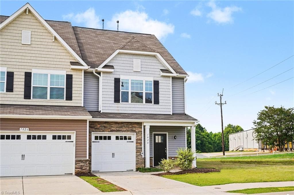 Stick/Site Built at 1024 Abbott Street, Mebane NC 27302, Mebane, photo 2 of 31