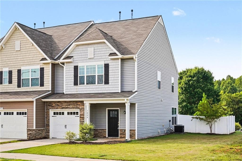 Stick/Site Built at 1024 Abbott Street, Mebane NC 27302, Mebane, photo 3 of 31