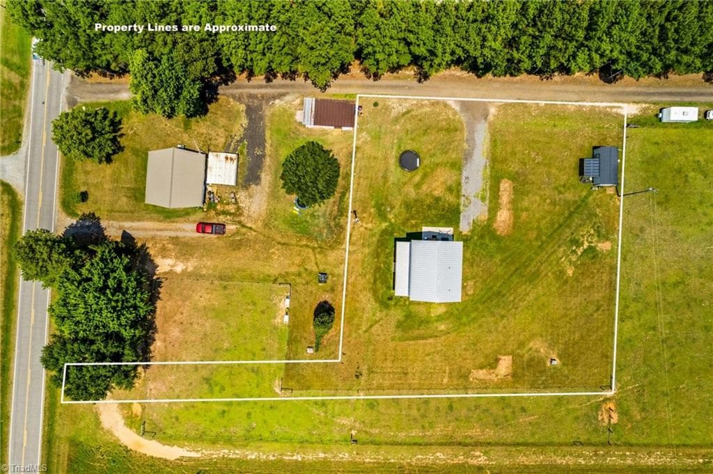 Stick/Site Built at 2191 Buffalo Shoals Road, Statesville NC 28677, Statesville, photo 4 of 50