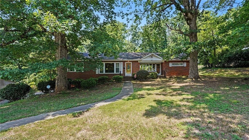 Stick/Site Built at 807 E Salisbury Street, Asheboro NC 27203, photo 5 of 23