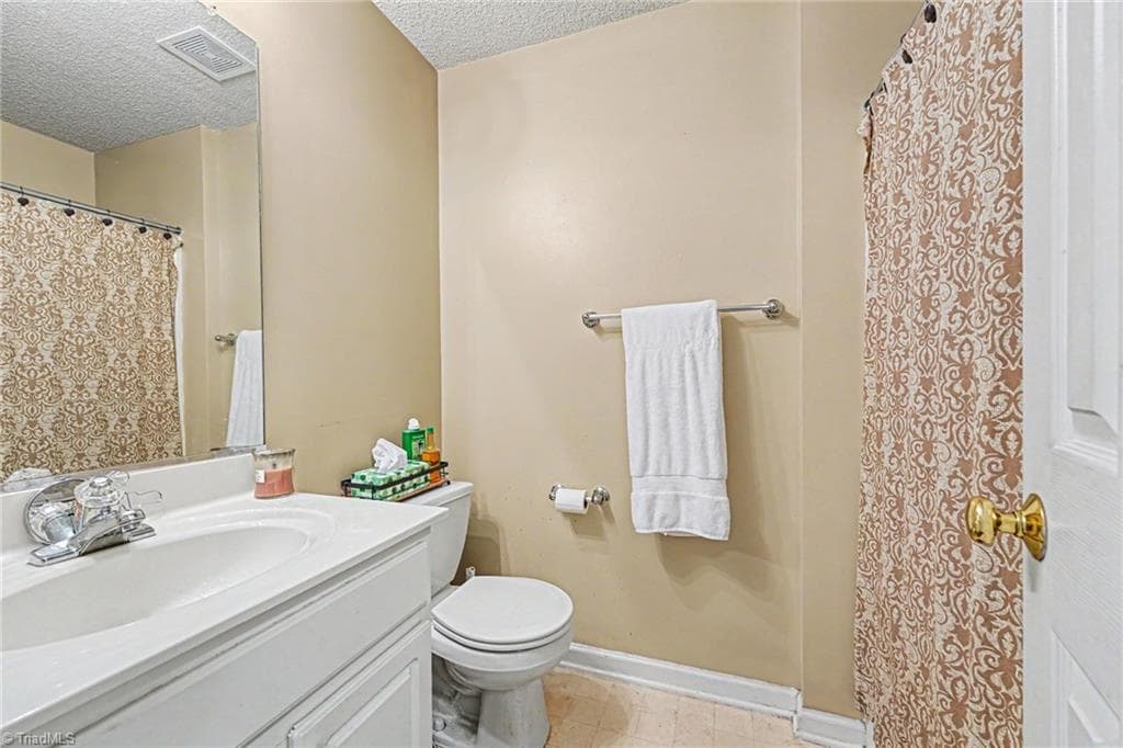Stick/Site Built at 524 Scholastic Court, Winston-Salem NC 27106, Winston-Salem, photo 16 of 17