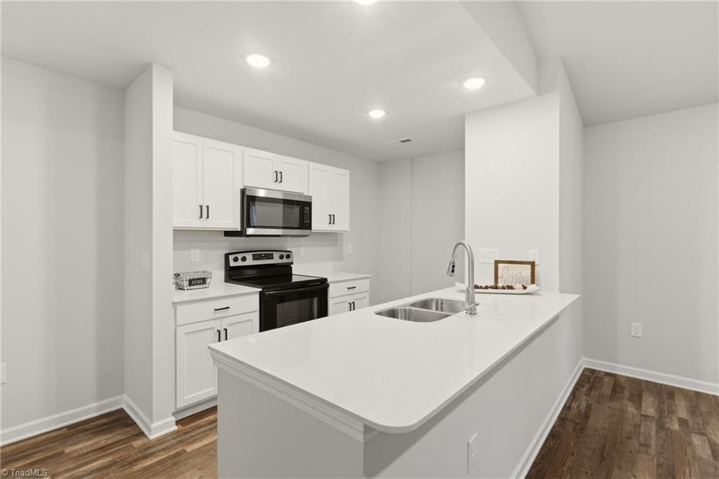 Stick/Site Built at 344 Poppy Court, Eden NC 27288, photo 12 of 30