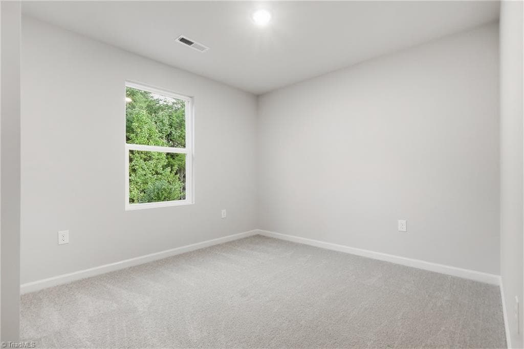 Stick/Site Built at 332 Poppy Court, Eden NC 27288, photo 24 of 34