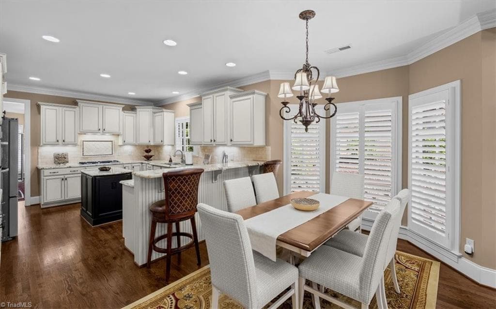 Stick/Site Built at 19 Blakeney Place, Greensboro NC 27408, photo 14 of 50
