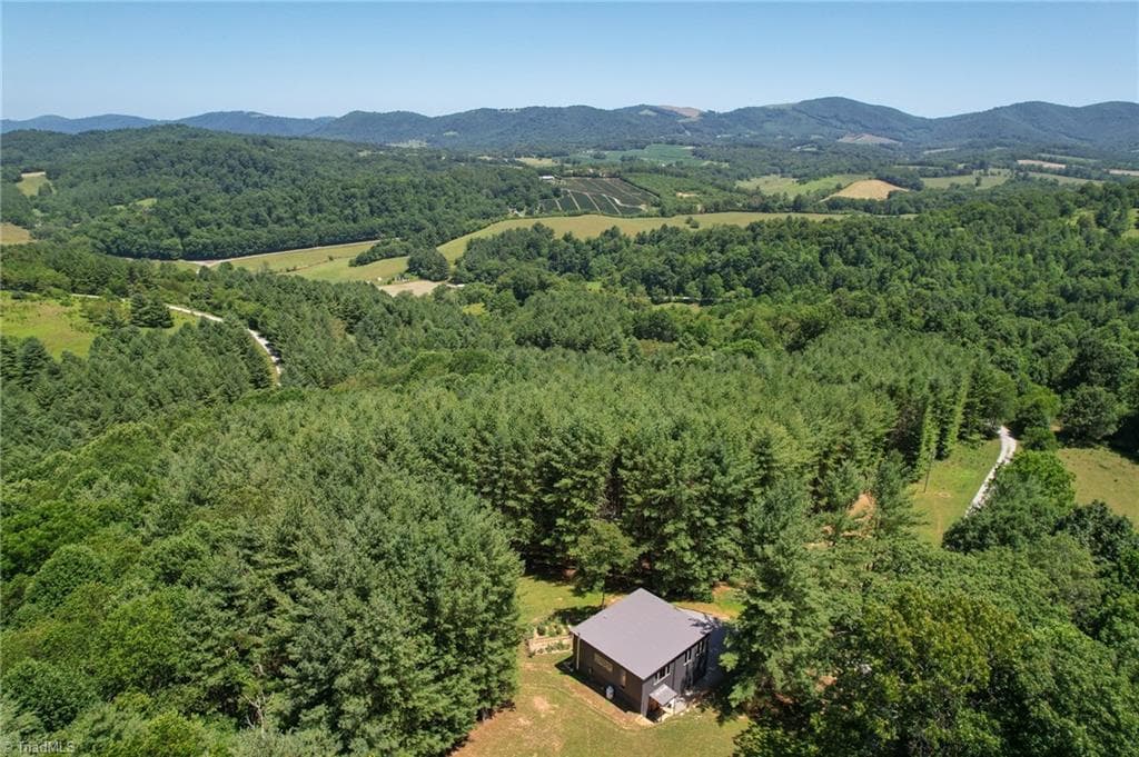 Stick/Site Built at 896 Alta Vista Lane, Sparta NC 28675, Sparta, photo 9 of 46