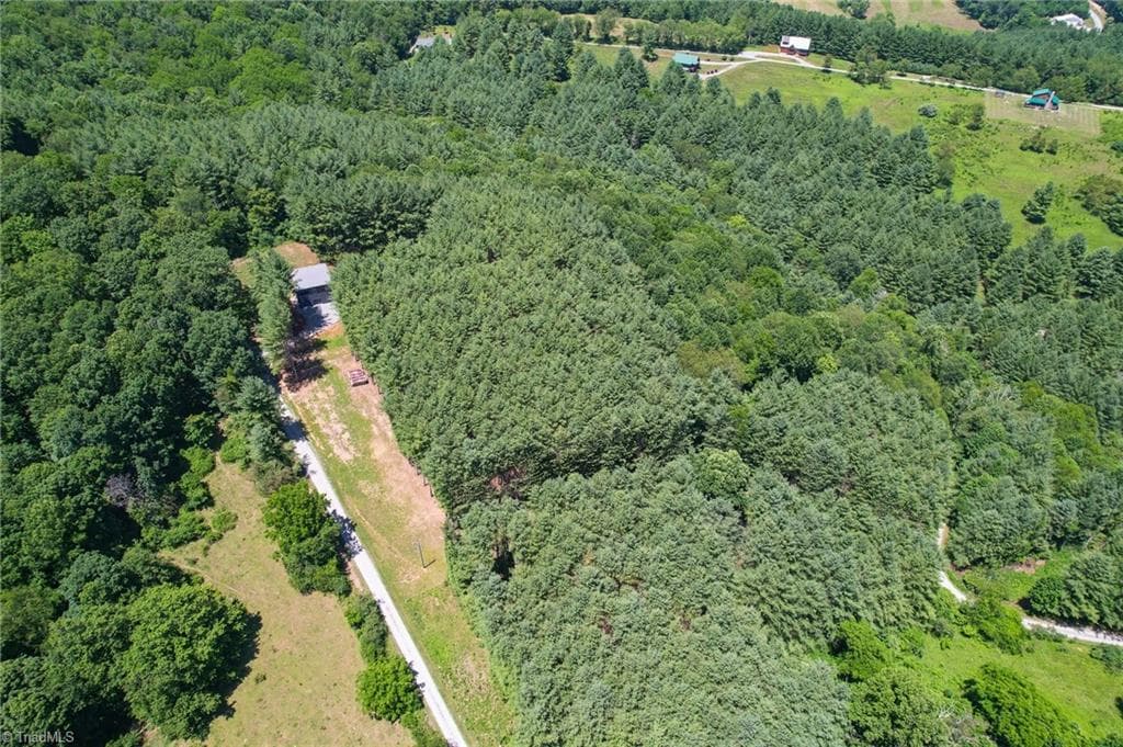 Stick/Site Built at 896 Alta Vista Lane, Sparta NC 28675, Sparta, photo 11 of 46