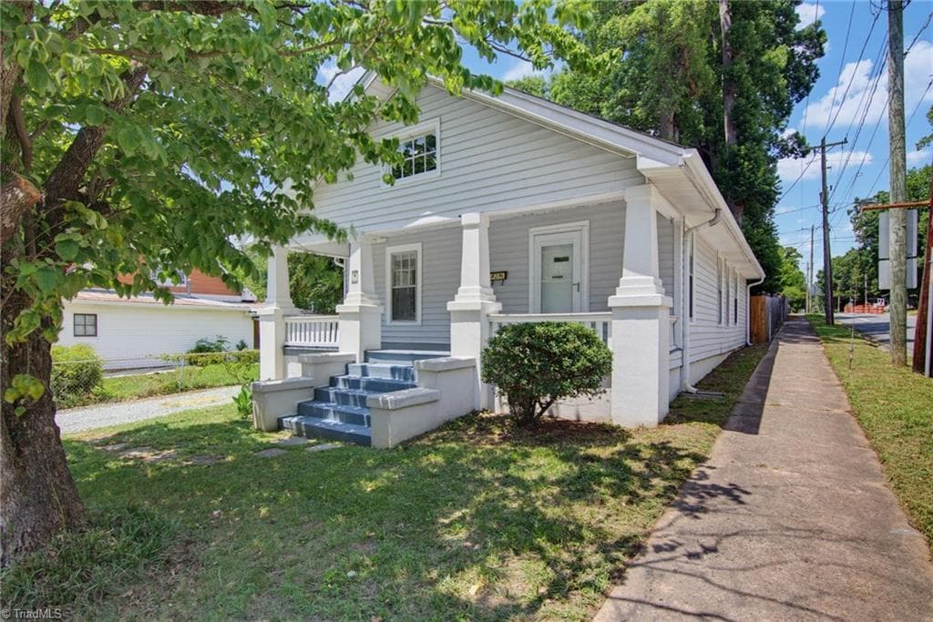 1500 Elwood Avenue, Greensboro NC 27403