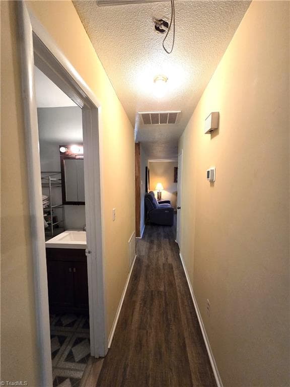 Stick/Site Built at 117 Locust Road, King NC 27021, King, photo 11 of 14