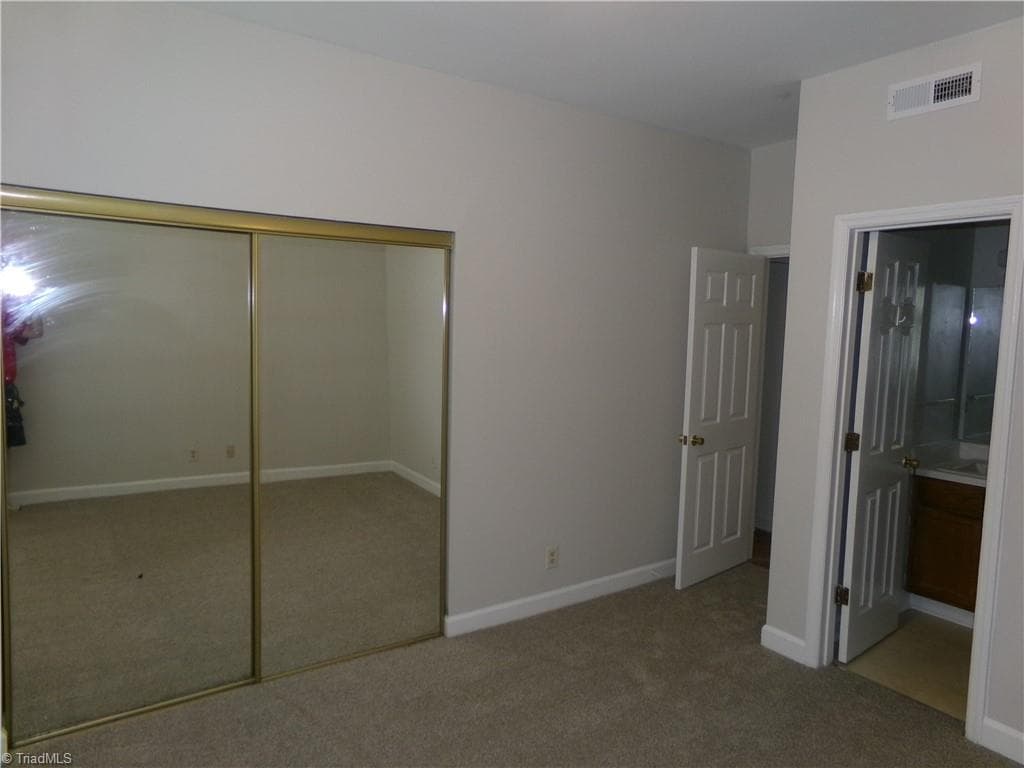 Stick/Site Built at 352 Meadows Circle, Winston-Salem NC 27104, Winston-Salem, photo 17 of 18