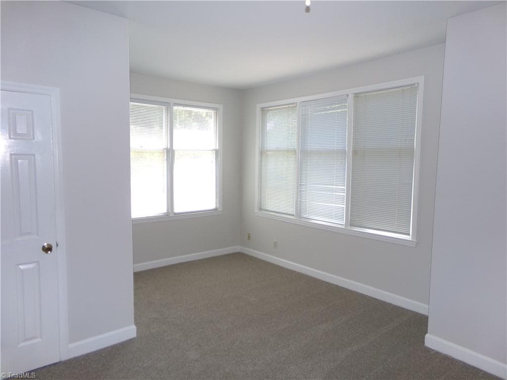 Stick/Site Built at 352 Meadows Circle, Winston-Salem NC 27104, Winston-Salem, photo 12 of 18
