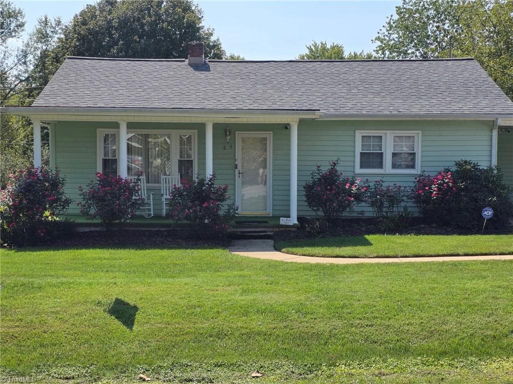 Stick/Site Built at 264 Fairplains Road, North Wilkesboro NC 28659, North Wilkesboro, photo 2 of 22