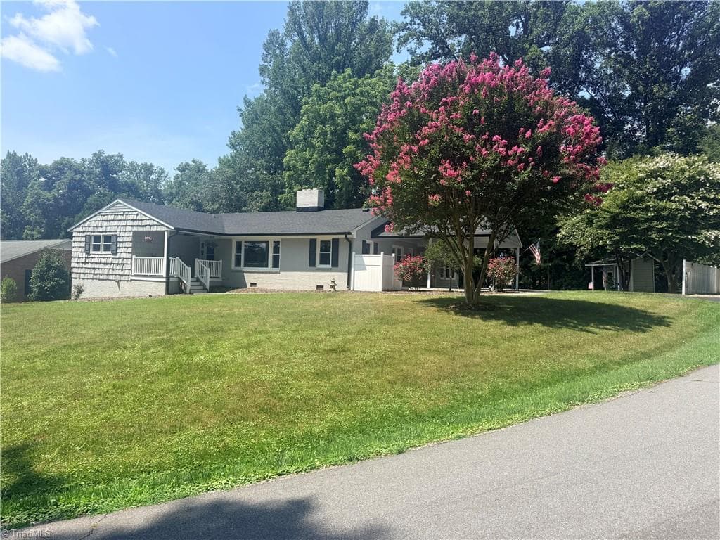 Stick/Site Built at 555 Shady Lane, Wilkesboro NC 28697, Wilkesboro, photo 3 of 48